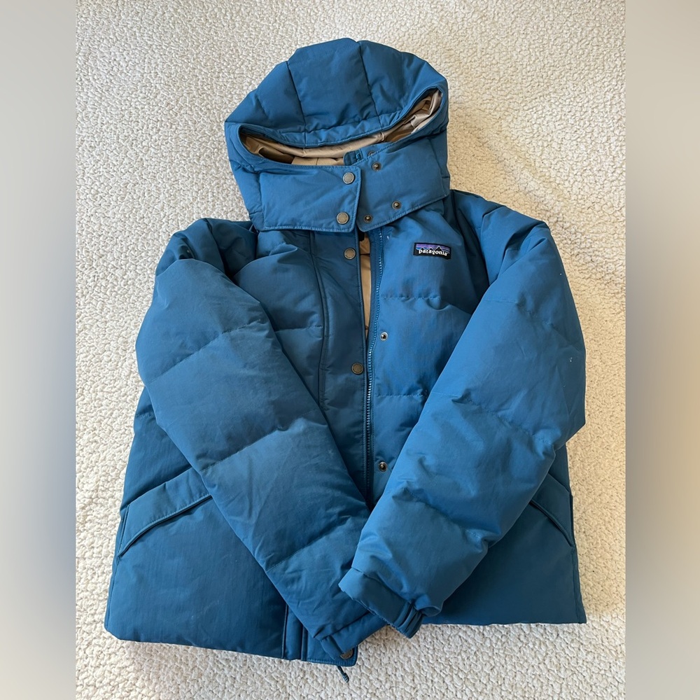 Patagonia women’s downdrift jacket